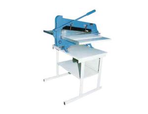 sample cutter 